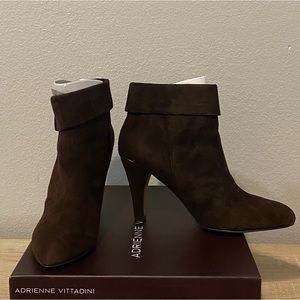 ADRIENNNE VITTADINI SEDONA 8.5